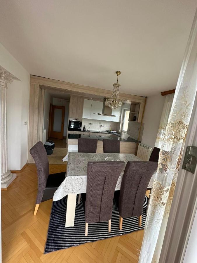Apartments In Villa Sabb For Rent SJJ Extérieur photo